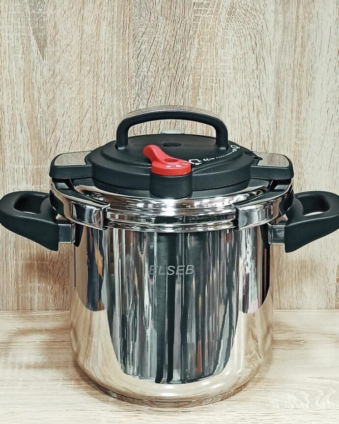 ⁦Elseb- Cocotte 4 et 7 Litres –9 pièces Inox 18/10⁩ - الصورة ⁦3⁩